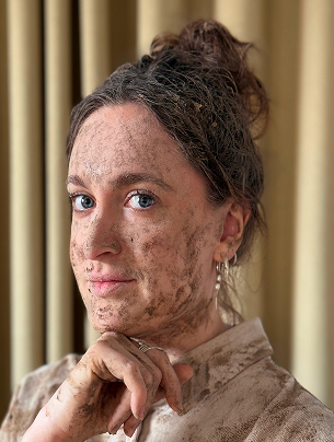 Laura Waage